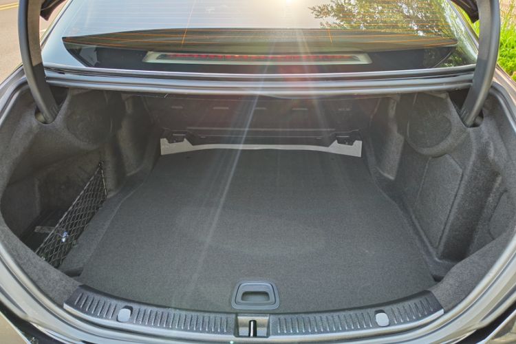 Used Mercedes-Benz E-Class 2022 Revised Version E 300 L Fashion Edition Trunk