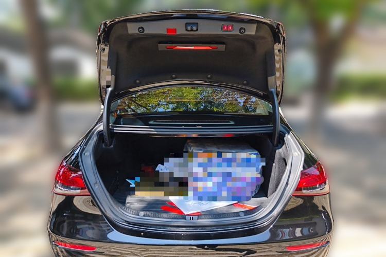 Used Mercedes-Benz E-Class 2022 Revised Version E 300 L Luxury Edition Trunk