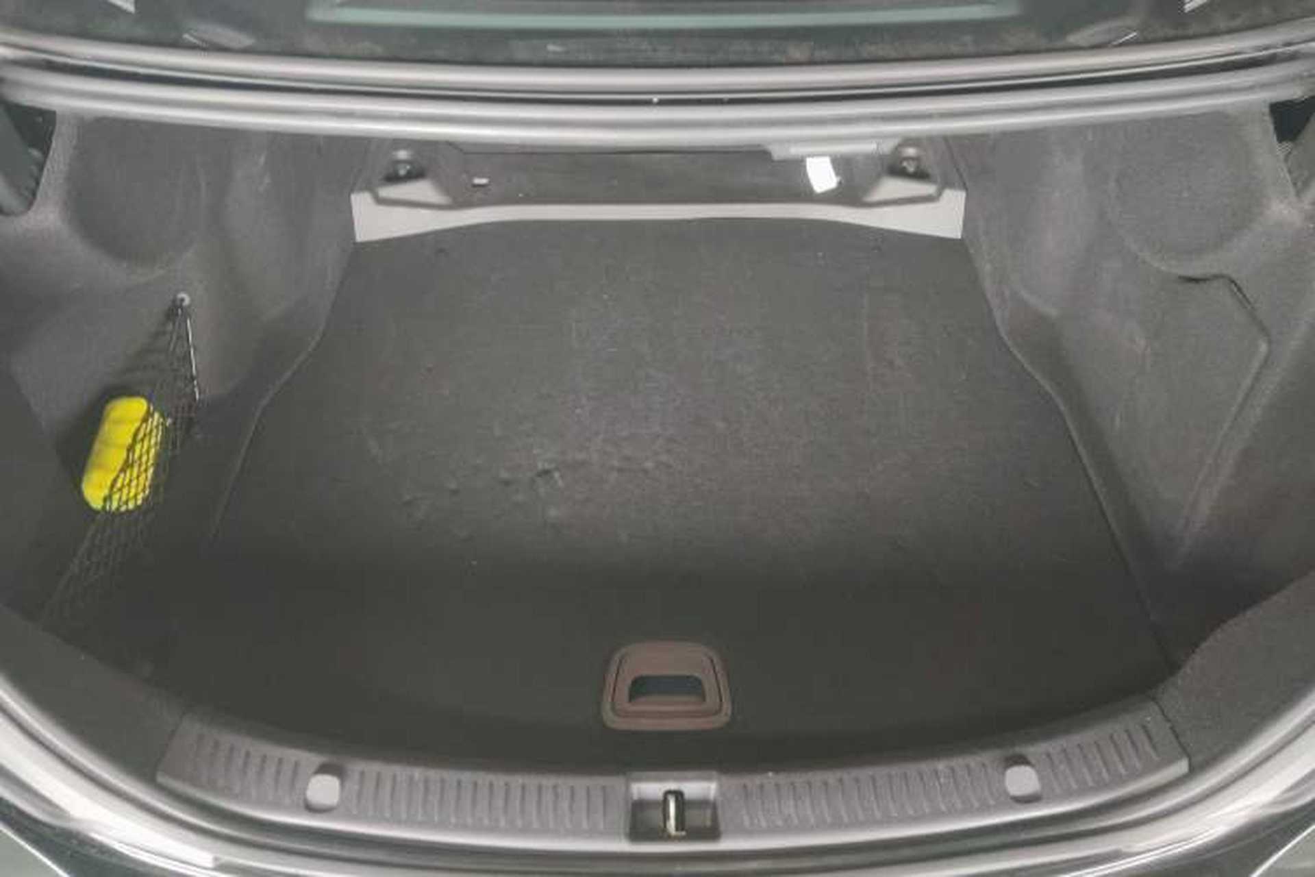 Used Mercedes-Benz E-Class 2022 E 300 Stylish Sports Edition Trunk