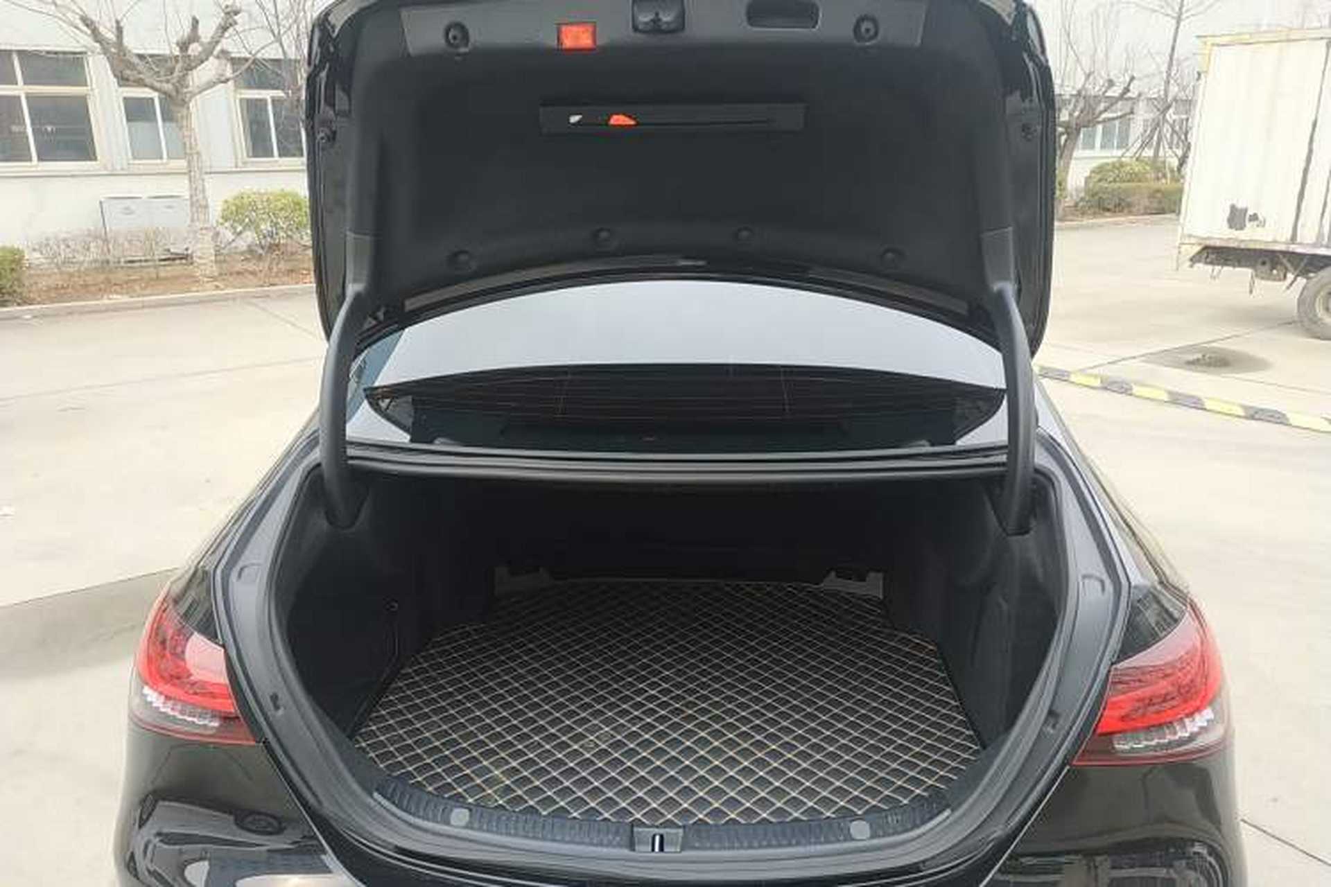 Used Mercedes-Benz E-Class 2022 E 260 L Trunk