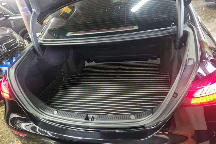 Used Mercedes-Benz E-Class 2022 Revised Version E 300 L Fashion Edition Trunk