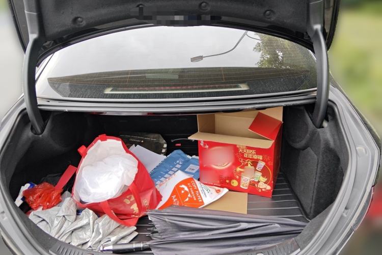 Used Mercedes-Benz E-Class 2022 Second Facelift E 260 L Trunk
