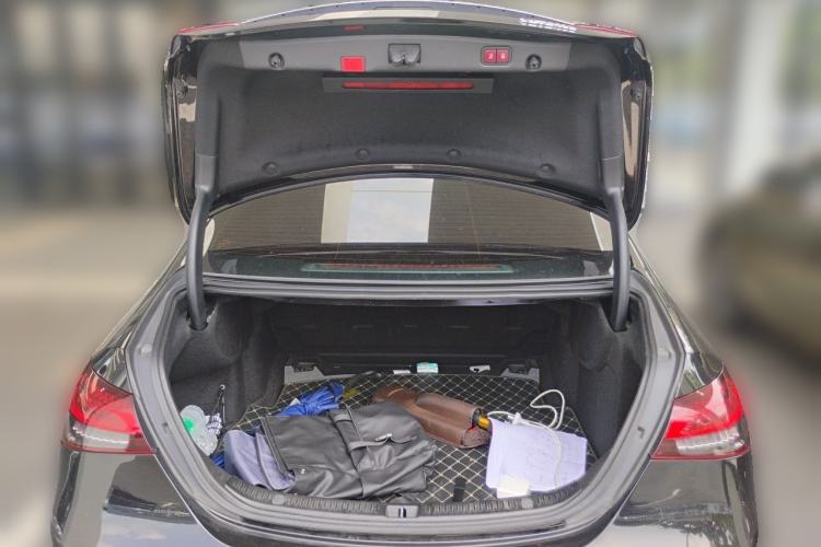 Used Mercedes-Benz E-Class 2022 Revised E 300 L Sporty and Stylish Edition Trunk