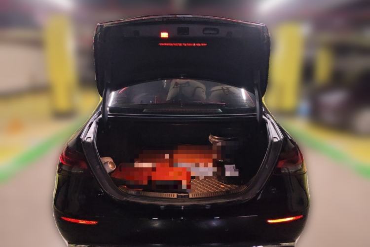 Used Mercedes-Benz E-Class 2022 Second Facelift E 260 L Trunk