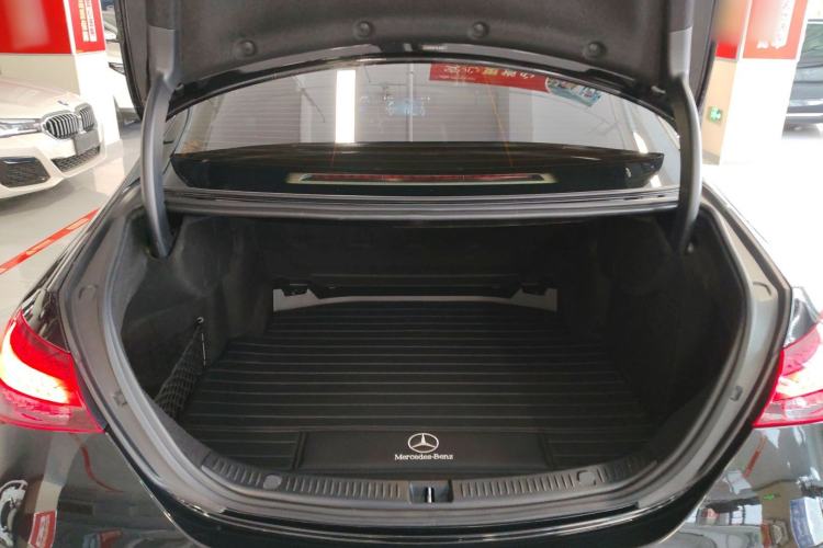 Used Mercedes-Benz E-Class 2022 Revised Version E 300 L Fashion Edition Trunk