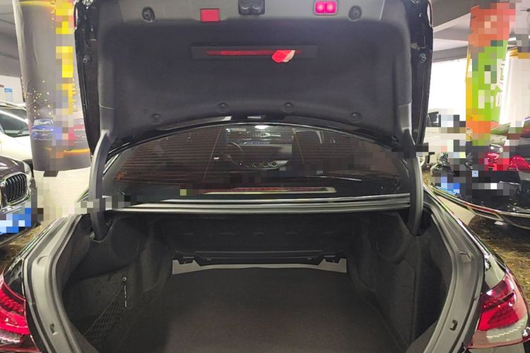 Used Mercedes-Benz E-Class 2022 Revised Version E 300 L Fashion Edition Trunk