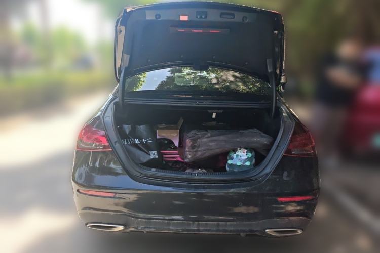 Used Mercedes-Benz E-Class 2022 E 260 Stylish Sports Edition Trunk