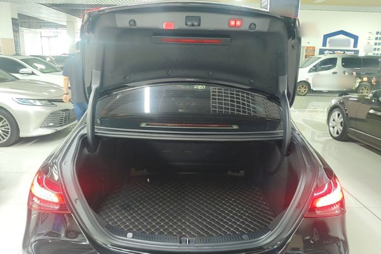 Used Mercedes-Benz E-Class 2022 Revised Version E 300 L Fashion Edition Trunk