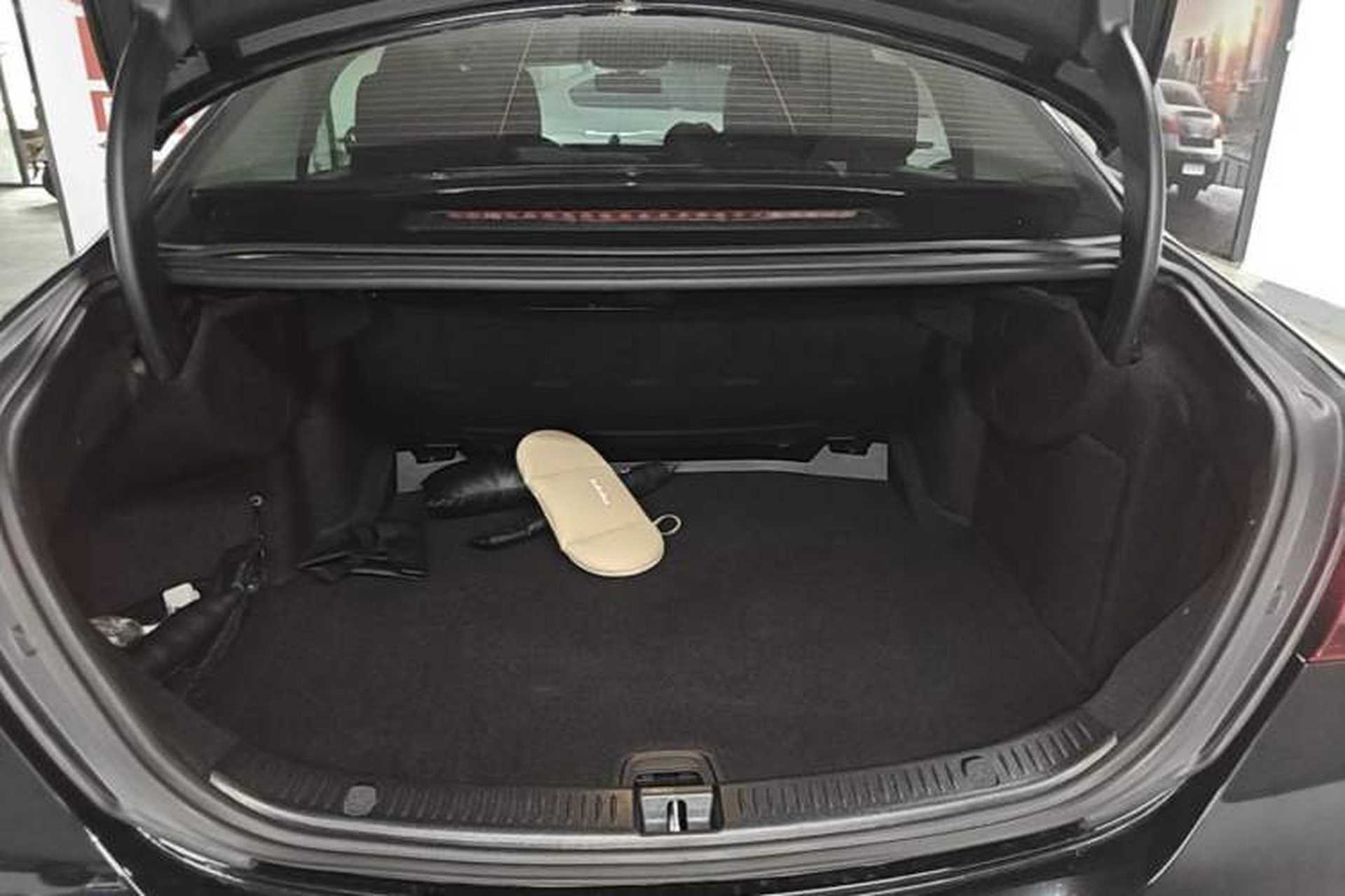 Used Mercedes-Benz E-Class 2022 Revised E 300 L Sporty and Stylish Edition Trunk