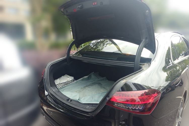 Used Mercedes-Benz E-Class 2022 E 300 L Sporty and Stylish Model Trunk