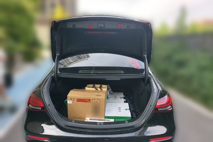 Used Mercedes-Benz E-Class 2022 Second Facelift E 300 L Fashion Edition Trunk