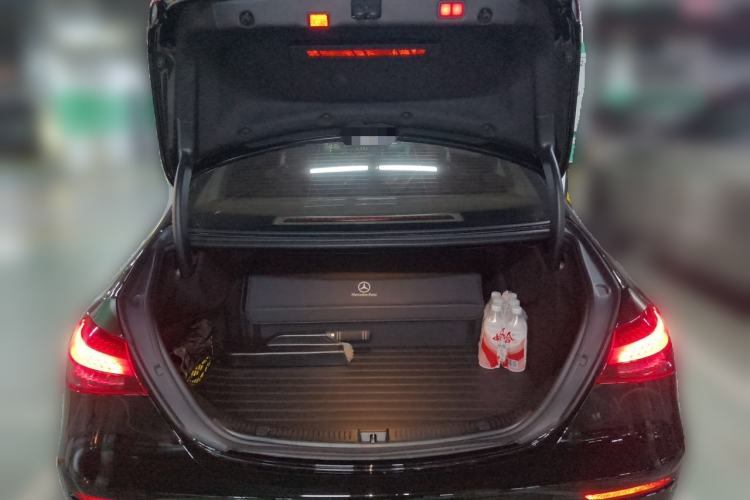 Used Mercedes-Benz E-Class 2022 Revised Version E 300 L Luxury Edition Trunk
