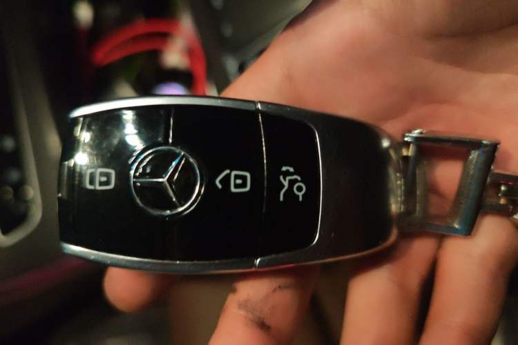 Used Mercedes-Benz E-Class 2022 Restyled E 260 L Sport Edition Vehicle Key