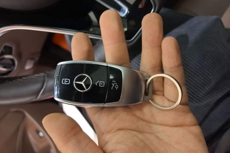 Used Mercedes-Benz E-Class 2022 E 300 L Stylish Model Vehicle Key