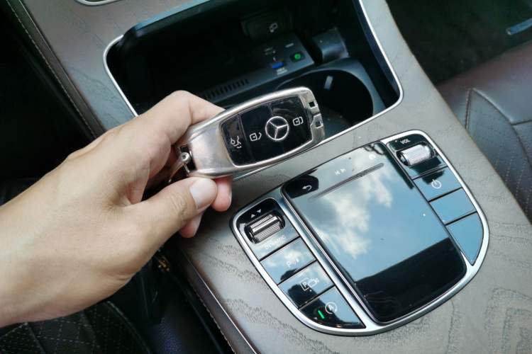 Used Mercedes-Benz E-Class 2022 Revised Version E 300 L Fashion Edition Vehicle Key