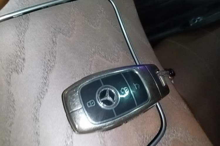 Used Mercedes-Benz E-Class 2022 E 300 L Luxury Model Vehicle Key