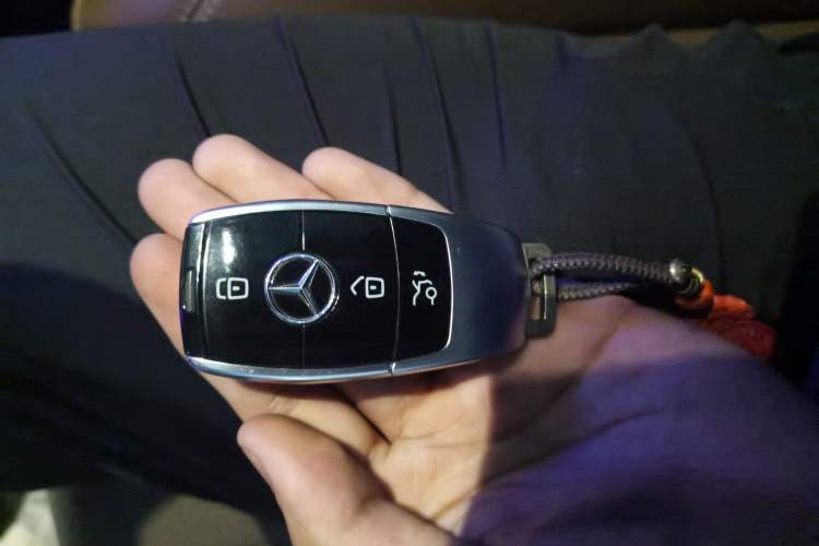 Used Mercedes-Benz E-Class 2022 E 260 L Vehicle Key