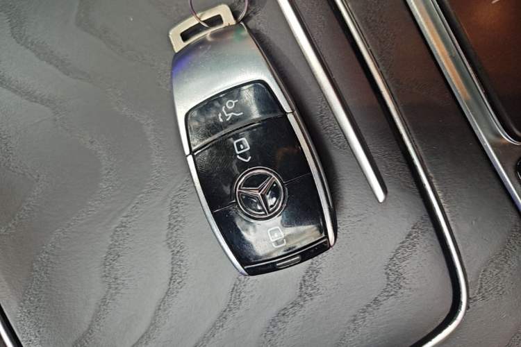 Used Mercedes-Benz E-Class 2022 E 300 Stylish Sports Edition Vehicle Key