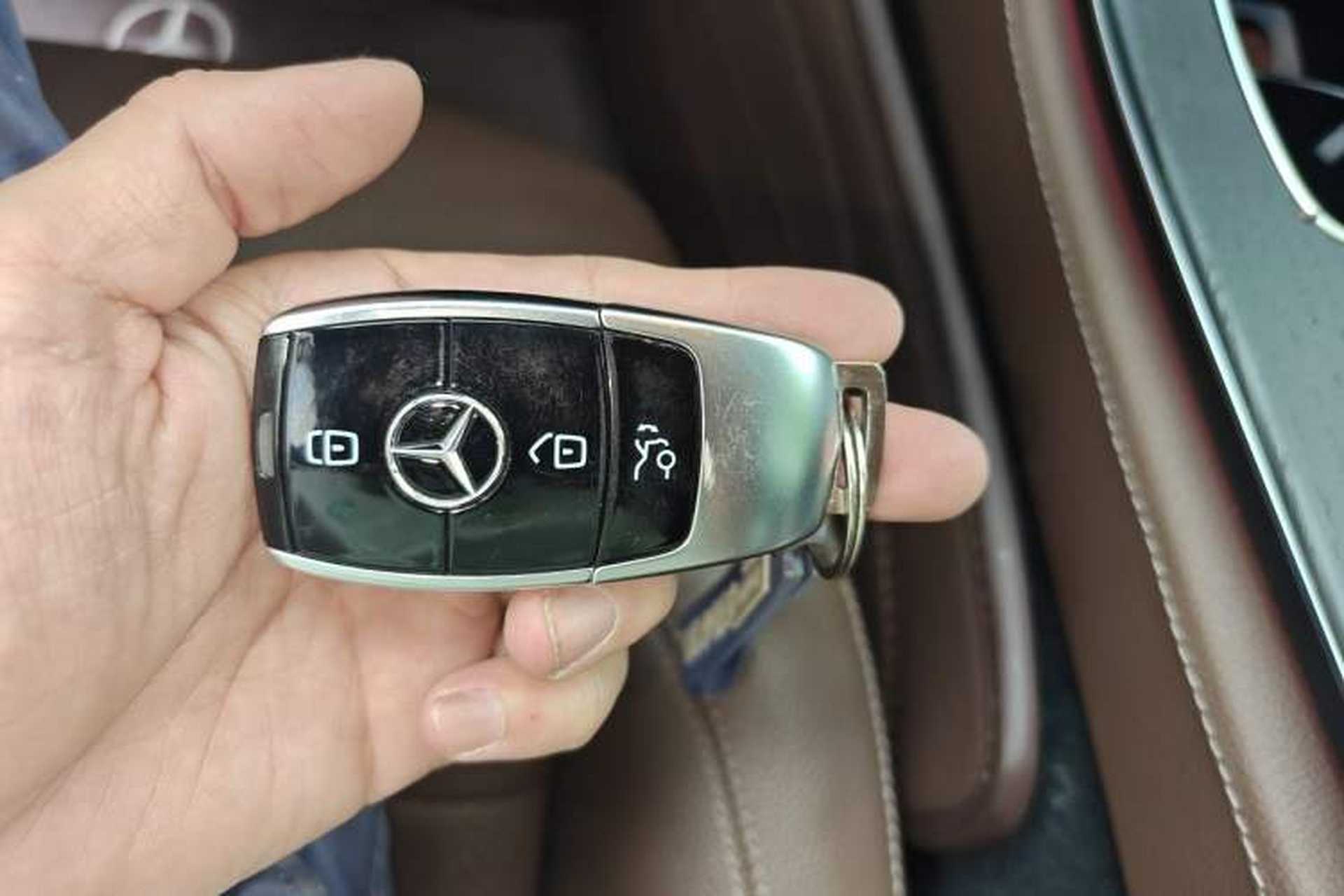Used Mercedes-Benz E-Class 2022 Revised Version E 300 L Sport Luxury Edition Vehicle Key