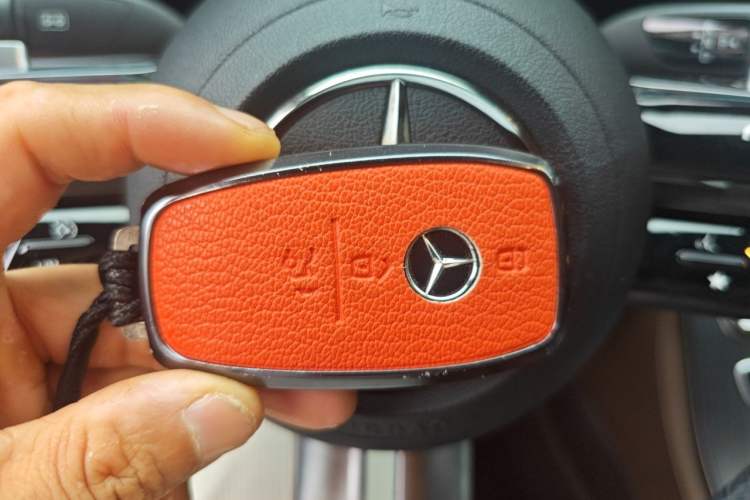 Used Mercedes-Benz E-Class 2022 Revised Version E 300 L Sport Luxury Edition Vehicle Key