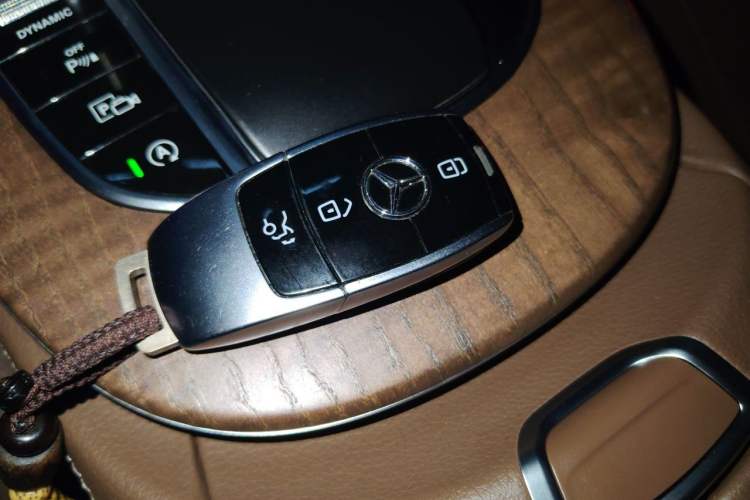 Used Mercedes-Benz E-Class 2022 E 300 L Luxury Model Vehicle Key
