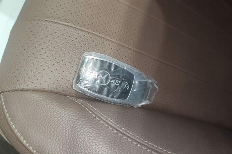 Used Mercedes-Benz E-Class 2022 Revised Version E 300 L Fashion Edition Vehicle Key