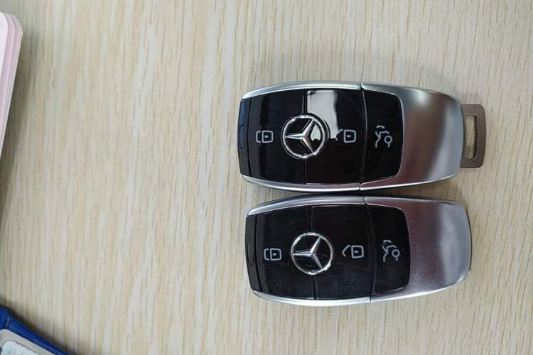 Used Mercedes-Benz E-Class 2022 Revised E 300 L Sport Luxury Edition Vehicle Key