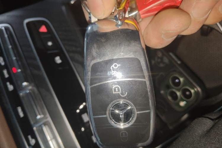 Used Mercedes-Benz E-Class 2022 E 300 Stylish Sports Edition Vehicle Key