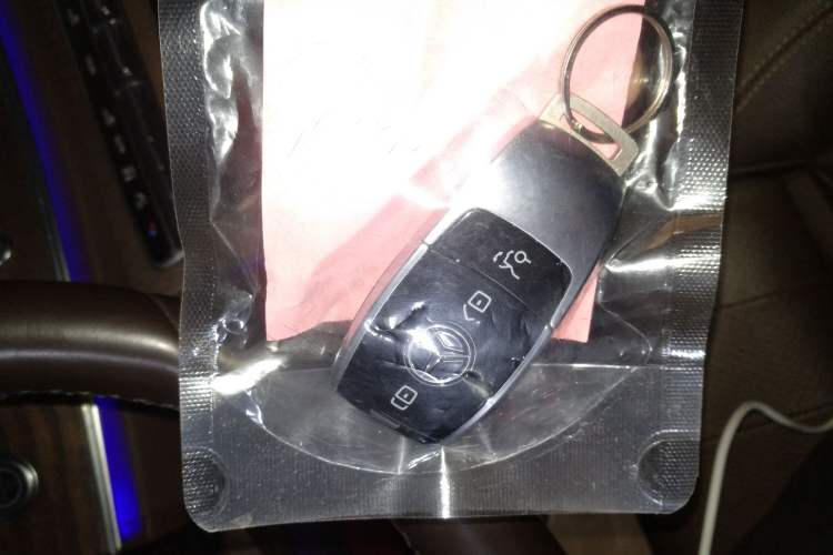 Used Mercedes-Benz E-Class 2022 Updated E 300 L Luxury Edition Vehicle Key