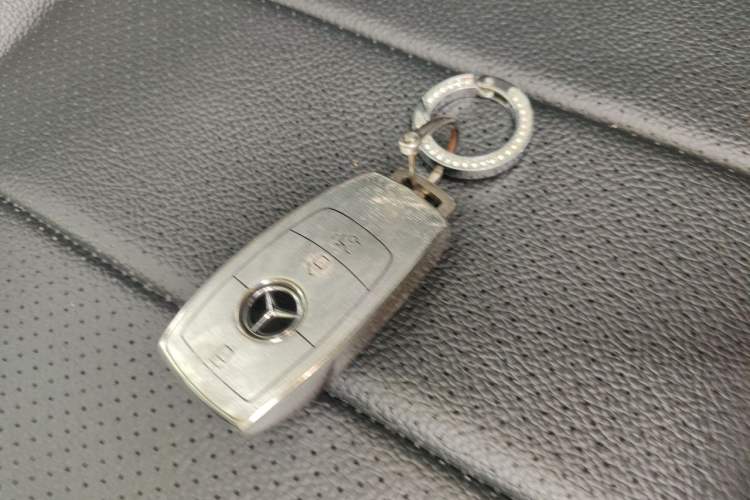 Used Mercedes-Benz E-Class 2022 Revised E 300 L Sport Luxury Edition Vehicle Key
