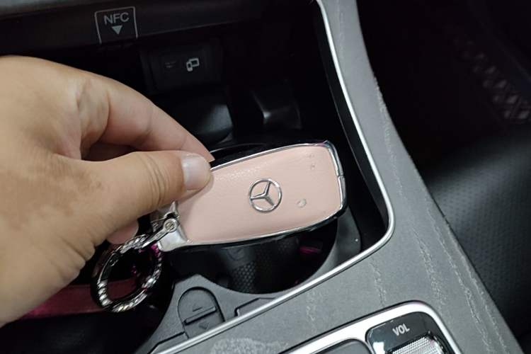 Used Mercedes-Benz E-Class 2022 E 260 L Sport Edition Vehicle Key