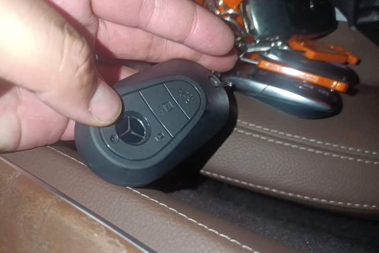Used Mercedes-Benz E-Class 2022 E 260 L Vehicle Key