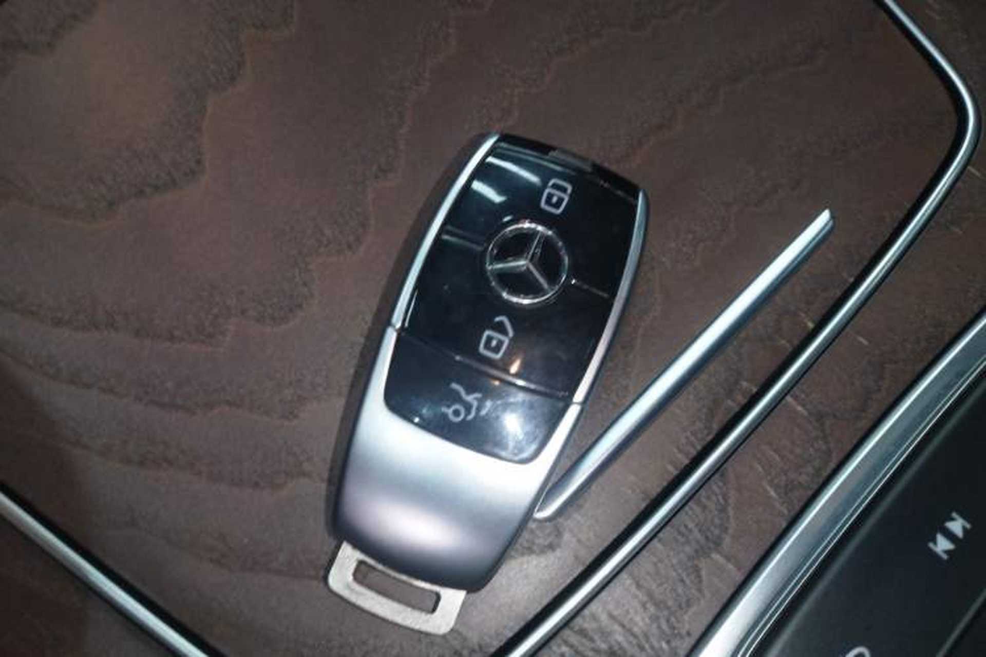 Used Mercedes-Benz E-Class 2022 E 300 L Luxury Model Vehicle Key