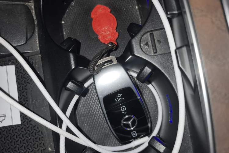 Used Mercedes-Benz E-Class 2022 E 260 L Vehicle Key