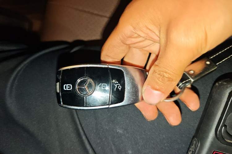Used Mercedes-Benz E-Class 2022 E 260 L Vehicle Key