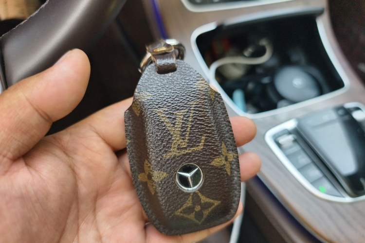 Used Mercedes-Benz E-Class 2022 Second Facelift E 260 L Vehicle Key