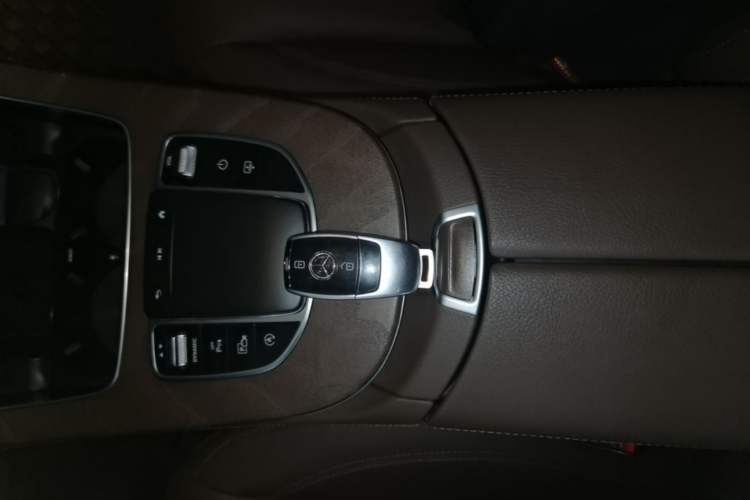 Used Mercedes-Benz E-Class 2022 Revised Version E 300 L Luxury Edition Vehicle Key