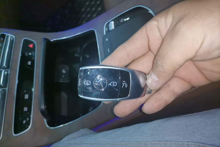 Used Mercedes-Benz E-Class 2022 Revised Version E 300 L Fashion Edition Vehicle Key