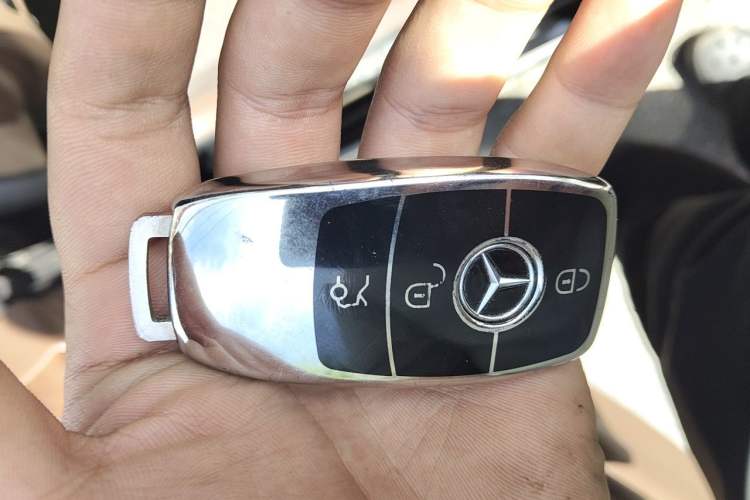 Used Mercedes-Benz E-Class 2022 Revised Version E 300 L Luxury Edition Vehicle Key
