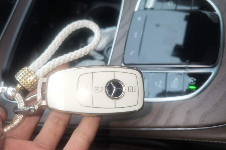 Used Mercedes-Benz E-Class 2022 E 300 L Stylish Model Vehicle Key
