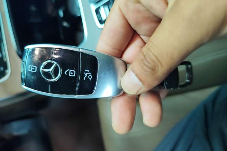 Used Mercedes-Benz E-Class 2022 Revised Version E 300 L Fashion Edition Vehicle Key