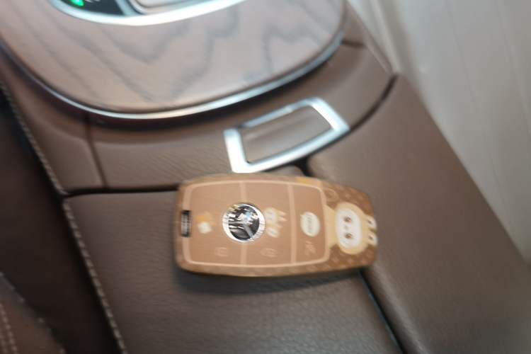 Used Mercedes-Benz E-Class 2022 E 300 L Stylish Model Vehicle Key