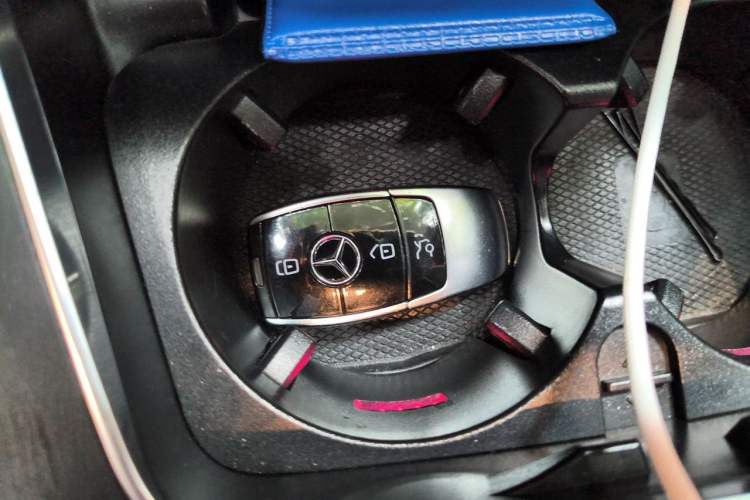 Used Mercedes-Benz E-Class 2022 Restyled E 260 L Sport Edition Vehicle Key
