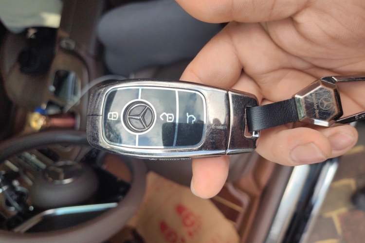 Used Mercedes-Benz E-Class 2022 E 300 Luxury Sport Edition Vehicle Key