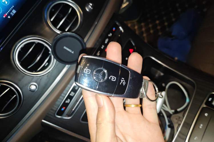 Used Mercedes-Benz E-Class 2022 Second Facelift E 300 L Prestige Edition Vehicle Key