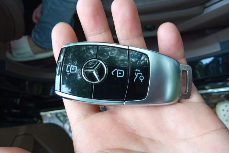 Used Mercedes-Benz E-Class 2022 Revised Version E 300 L Fashion Edition Vehicle Key