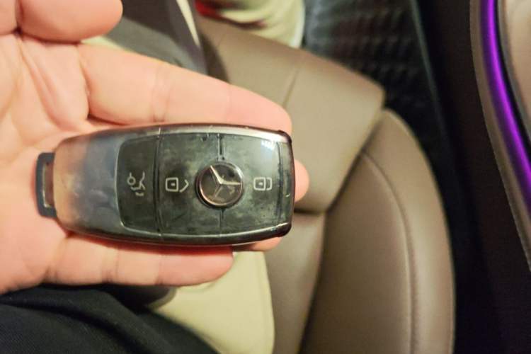 Used Mercedes-Benz E-Class 2022 E 260 L Vehicle Key