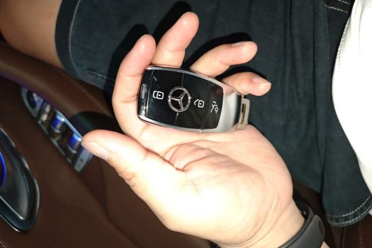 Used Mercedes-Benz E-Class 2022 Revised Version E 300 L Luxury Edition Vehicle Key