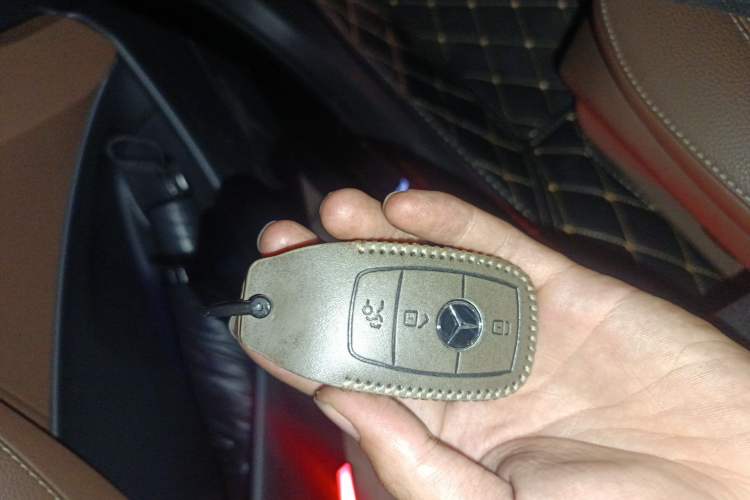 Used Mercedes-Benz E-Class 2022 Second Facelift E 260 L Sport Edition Vehicle Key