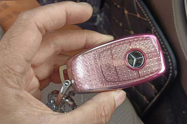 Used Mercedes-Benz E-Class 2022 Updated E 300 L Stylish Edition Vehicle Key